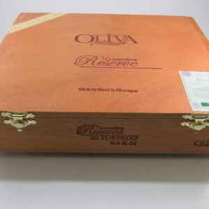 Oliva Connecticut Res Torpedo 20Ct BOX