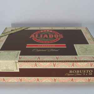 OLIVA CA ROBUSTO 5X50 NAT BX20