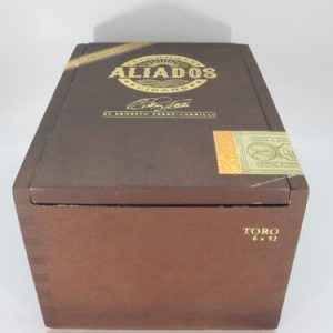 OLIVA CA TORO 6X52 CAB BX20