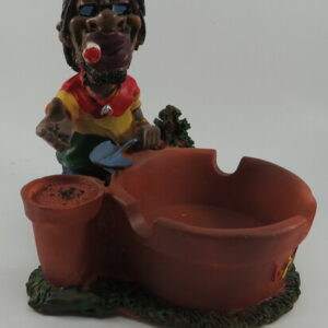 FUJIMA JAMAICAN POLY RESIN ASHTRAY LT121