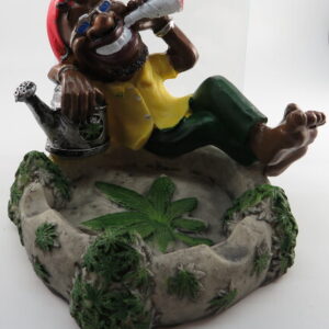 FUJIMA JAMAICAN POLY RESIN ASHTRAY LT122