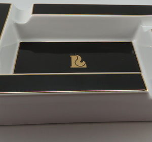 LUCIENNE WHITE & BLACK RECTANGLE CIGAR ASHTRAY A267