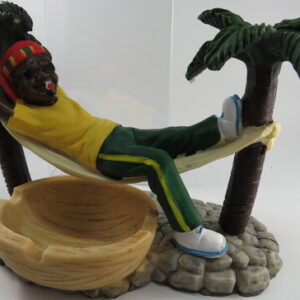 FUJIMA MEDIUM JAMAICAN MAIN ASHTRAY 6IN LT175