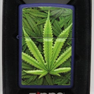 ZIPPO 49790 CANNABIS DESIGN