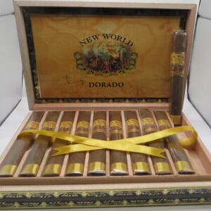 AJF NEW WORLD DORADO TORO BX 10CT