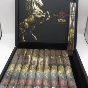ROCKY PATEL YEAR OF THE HORSE 2026 CHURCHILL BX 10CT
